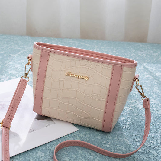 Chic Crocodile Print Bucket Bag