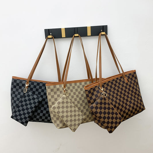 Checkerboard Print Tote bag and wallet